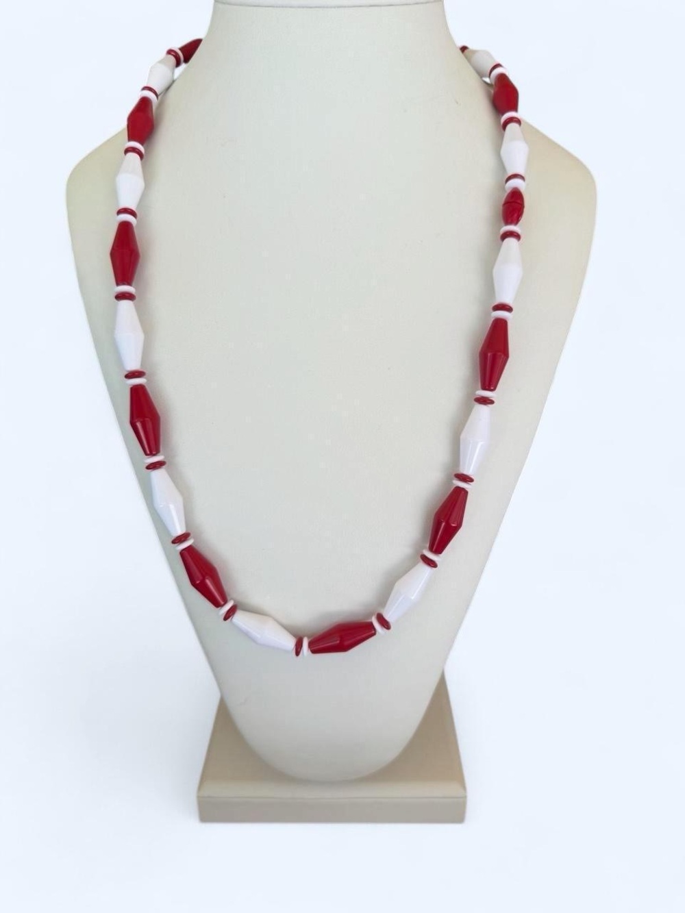 Vintage Classic Lines" Cherry Red & White  Necklace (1989) by Avon